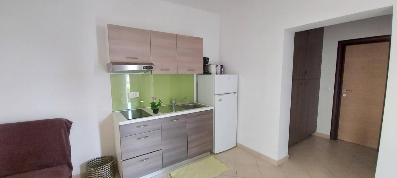 Apartmani Tomislav 크르크 외부 사진
